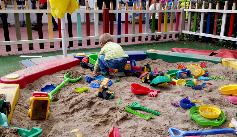 Children playing sand pit nursery NowBaby co uk Children playing sand pit nursery NowBaby co uk